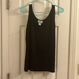 Chicos Travelers black silky tank size 2 women’s EUC